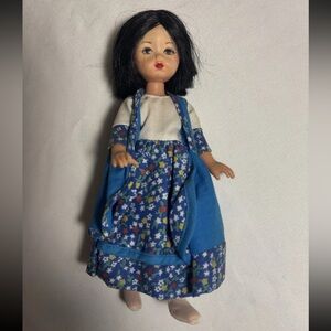1982 Vogue Ginny Doll-Far Away Lands Greek Girl 8” Vintage International Doll